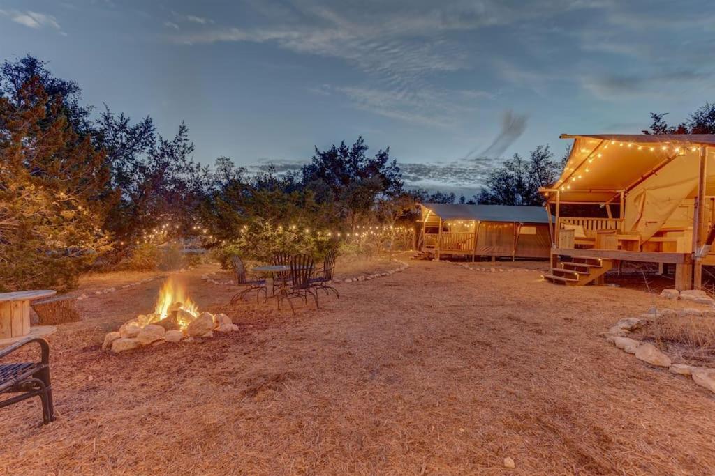 12 Fires Luxury Glamping With Heating #3 Hotel Johnson City Exterior foto